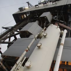 Offshore windshielding on a drilling rig